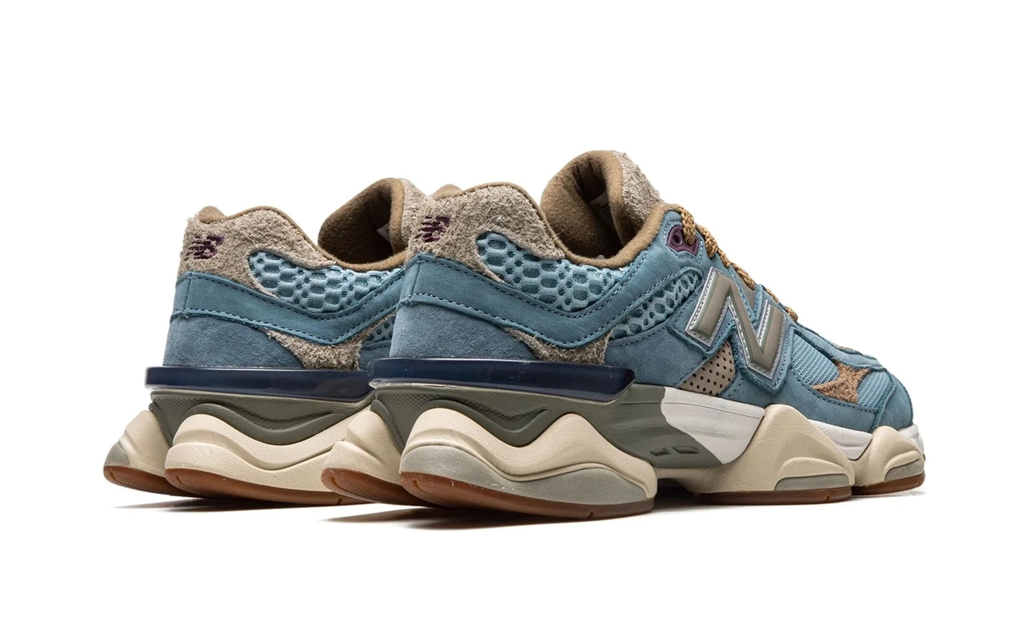 New Balance 9060 Blue / brown