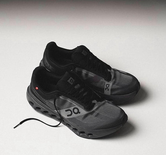 On Cloudsurfer Next -Black Waterproof